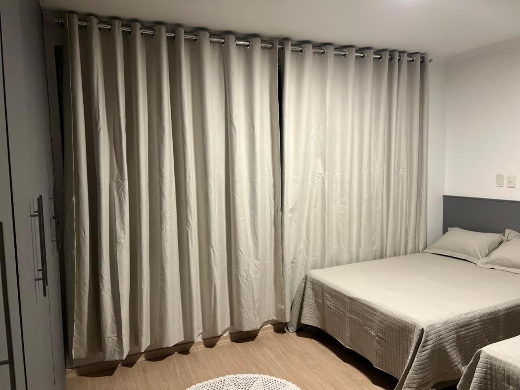 Apartamento Para Pessoas De Familia Ou A Negocio, Ap Lindo Aconchegante No Bras Proximo Igreja Mundial,Mercado Municipal, 25 De Marco, Templo Salomao, Metro Dom Pedro Ll, Bancos, Mercado E Etc São Paulo Exterior foto